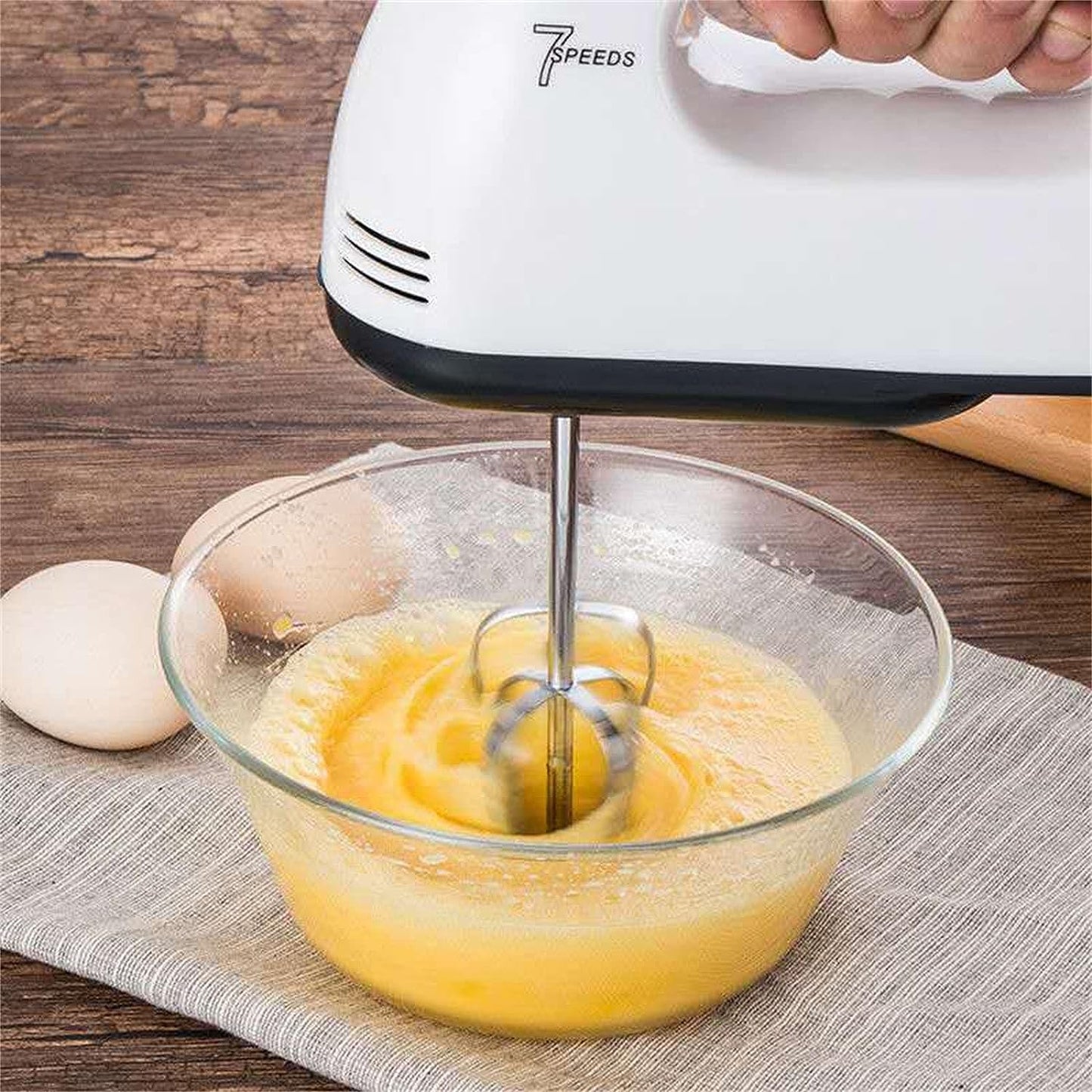 Scarlett Electric Hand Mixer, 7-Speed 260W with 2 Whisks & 2 Beaters, Portable Hand Mixer for Baking, Cake, Cream, & Egg Beating